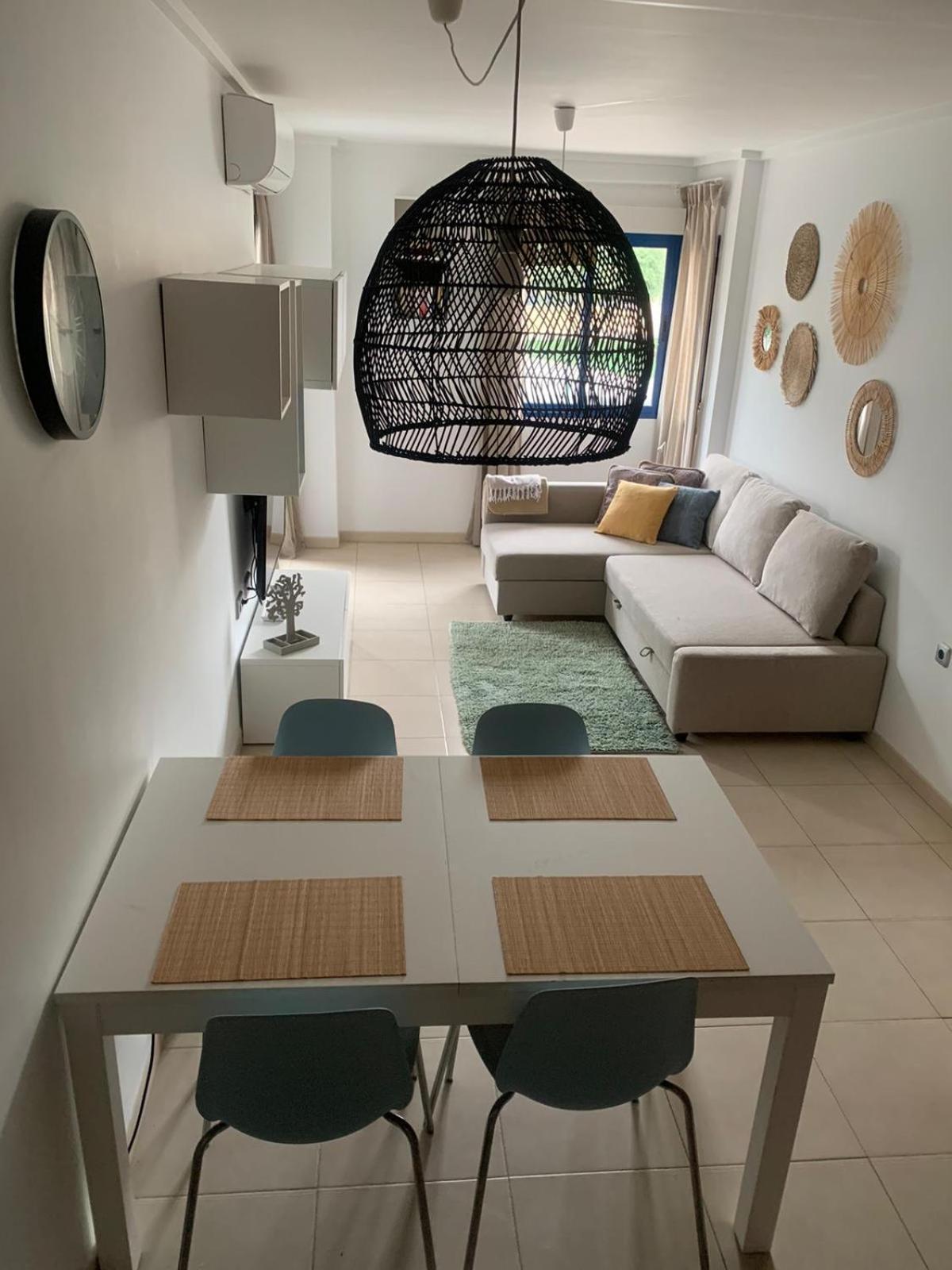Alicante Apartments Екстериор снимка