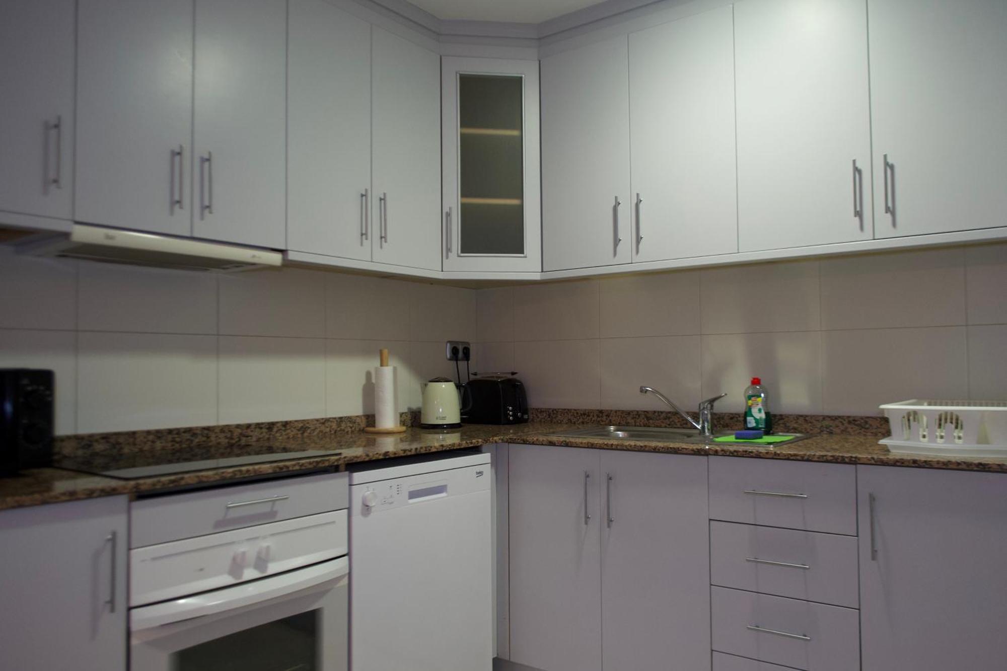 Alicante Apartments Екстериор снимка