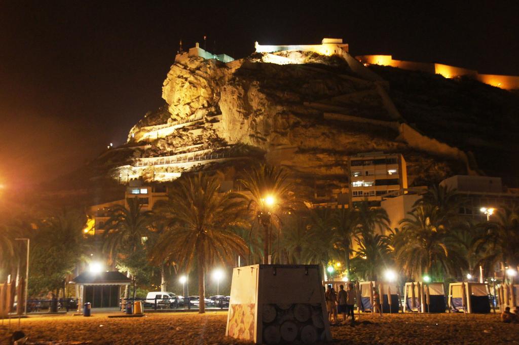 Alicante Apartments Стая снимка